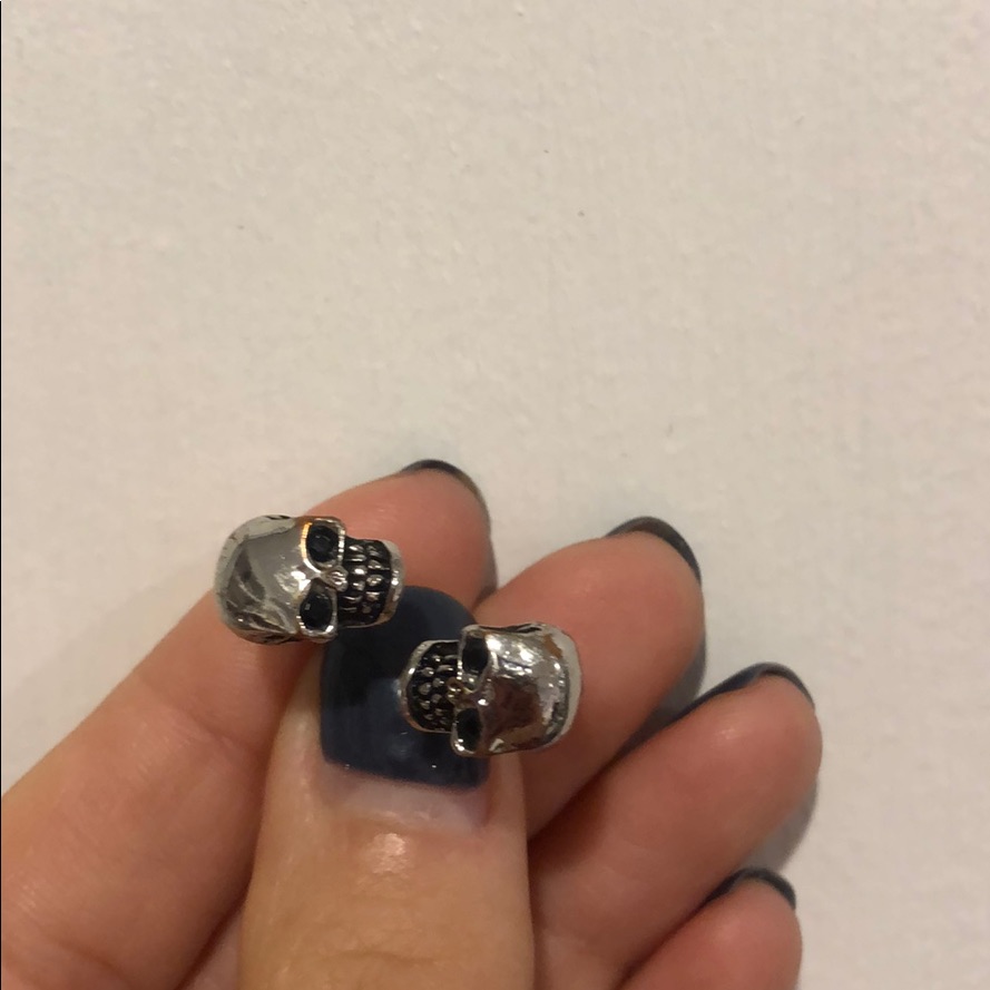 Skeleton Head Ring